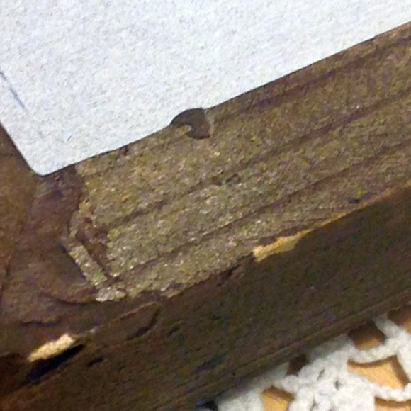 Distressed look bathroom wall art - Picture 7 of 8